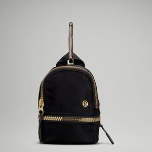 Lululemon city adventurer backpack